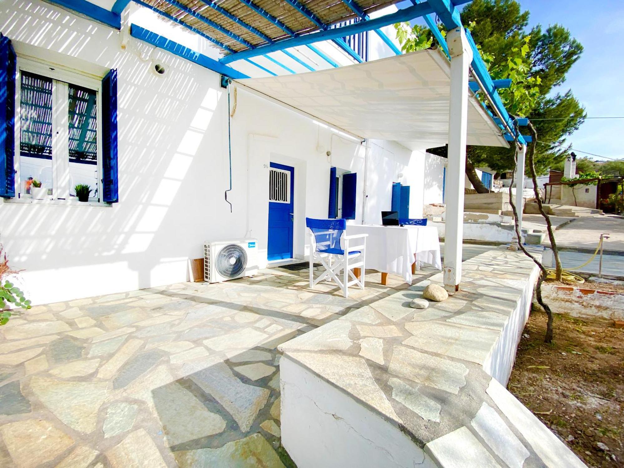 Loukia Studios & Suites Κίνι Εξωτερικό φωτογραφία