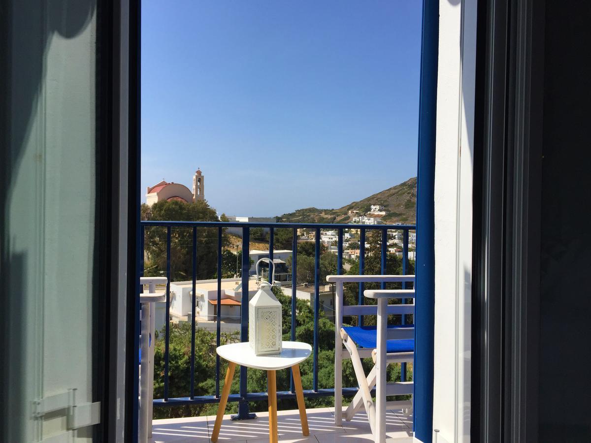 Loukia Studios & Suites Κίνι Εξωτερικό φωτογραφία