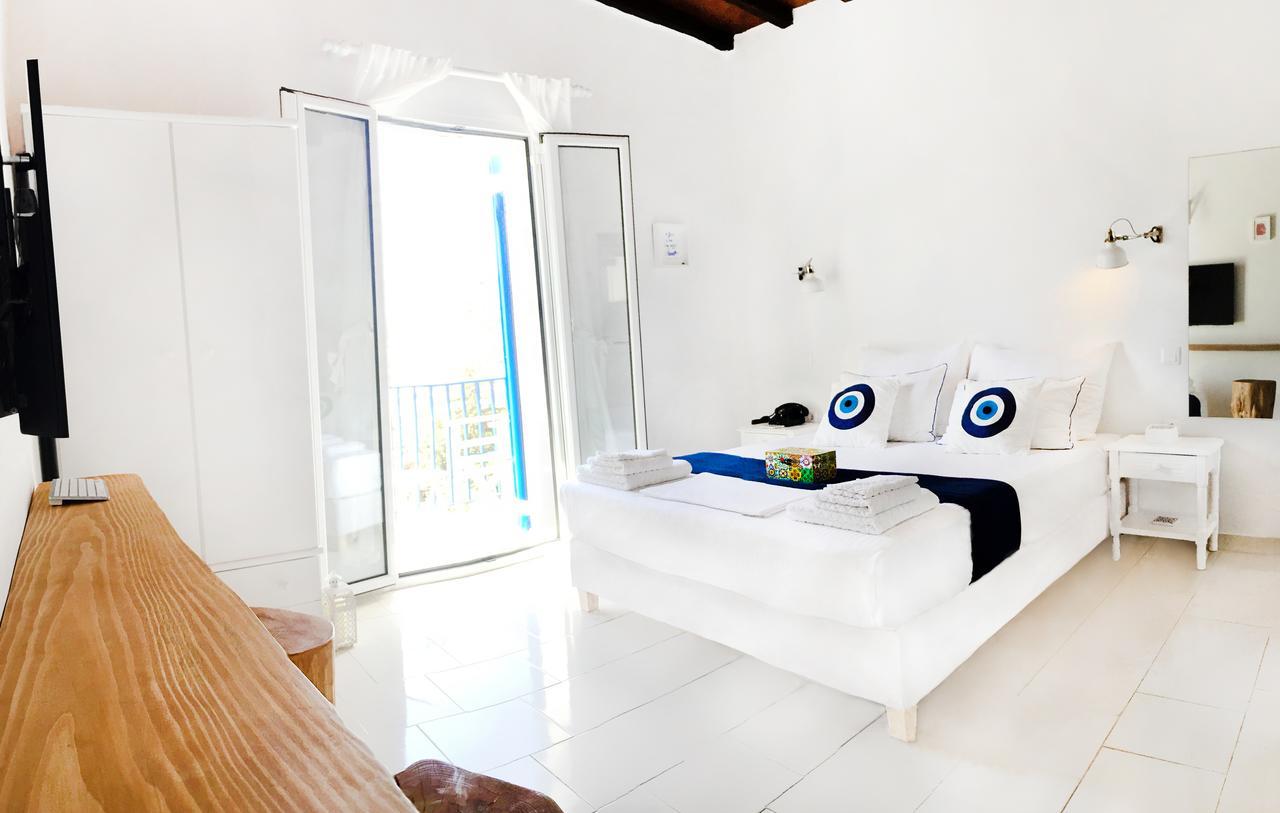 Loukia Studios & Suites Κίνι Εξωτερικό φωτογραφία